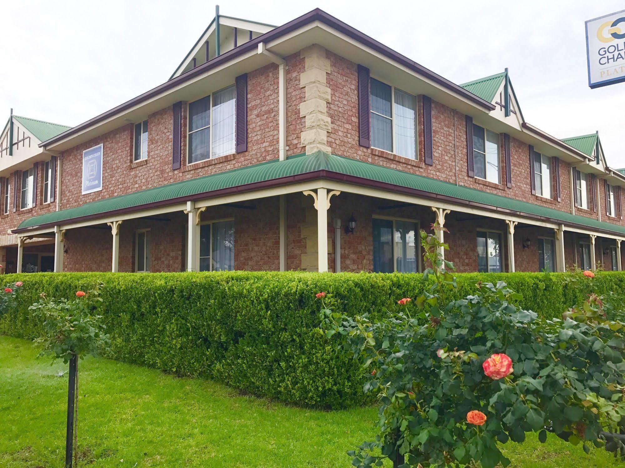 Endeavour Court Motor Inn Dubbo Exterior foto